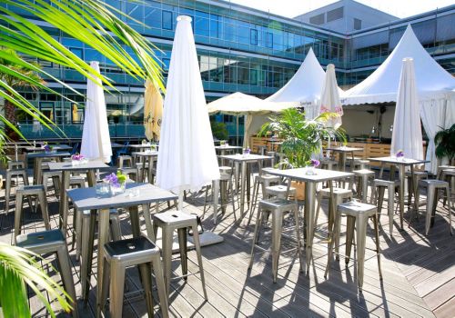 Furniture and non-food von BELUTION