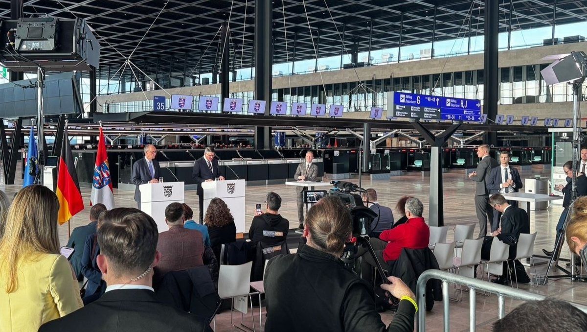 Kabinettssitzung Hessischer Landtag